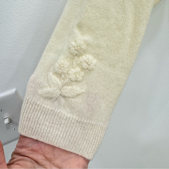 Vintage L.L. BEAN Wool Button Front Cardigan Sweater Women's Grandma core button - Picture 6 of 9